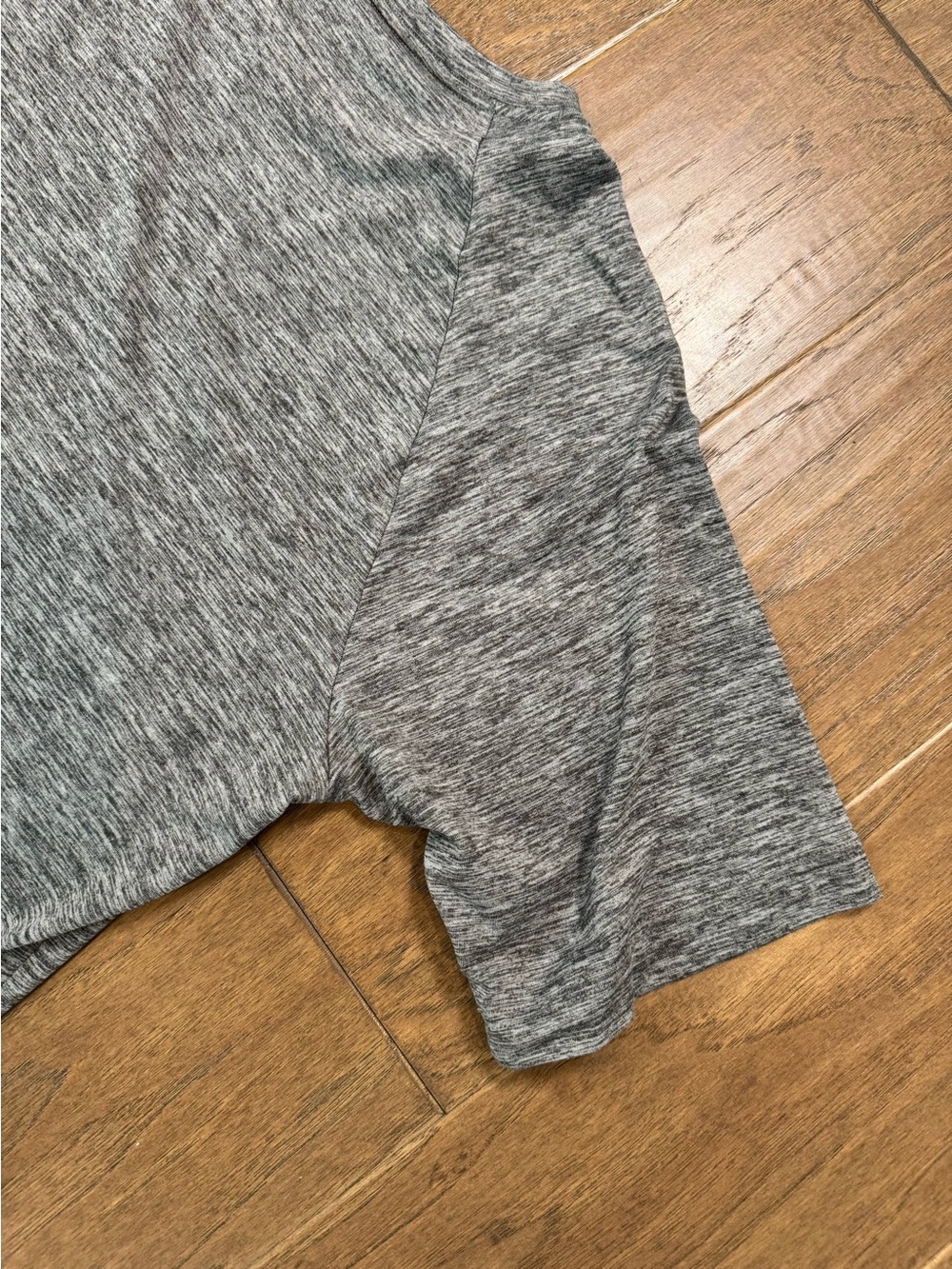 Columbia Men’s Gray Heather Short Sleeve Performance Tee - Picture 13 of 15